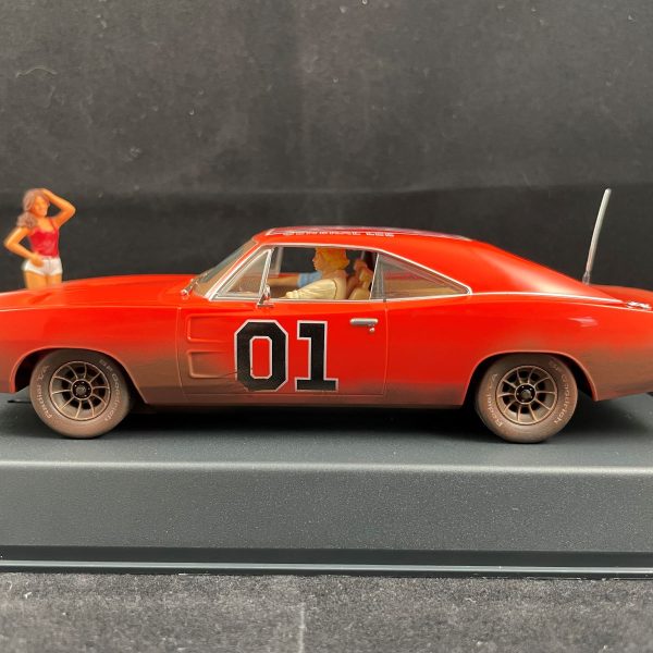 P158 PIONEER GENERAL LEE DODGE CHARGER DIRTY DAISY WITH WHITE SHORTS ...