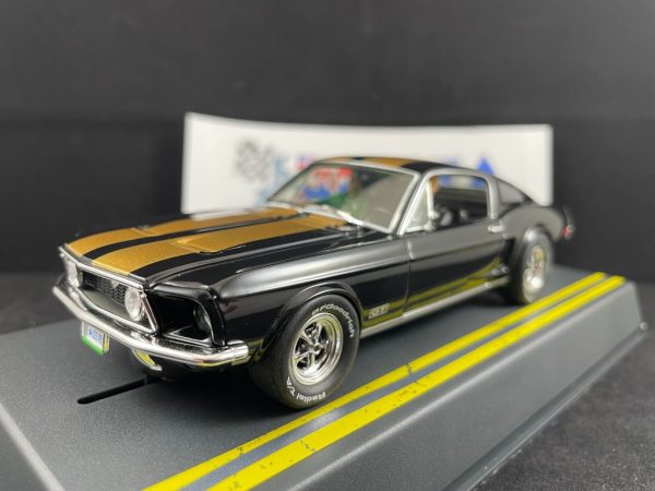 P150 PIONEER FORD MUSTANG FASTBACK GT ROUTE 66 LE BLACK / GOLD 1:32 ...