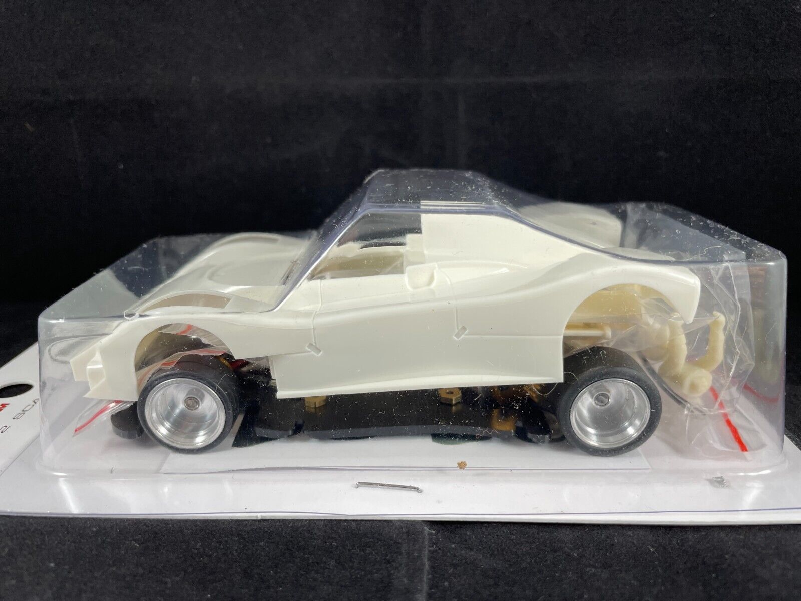 RS0041A REVO SLOT FERRARI 333 SP WHITE KIT TYPE A 1:32 SCALE SLOT CAR