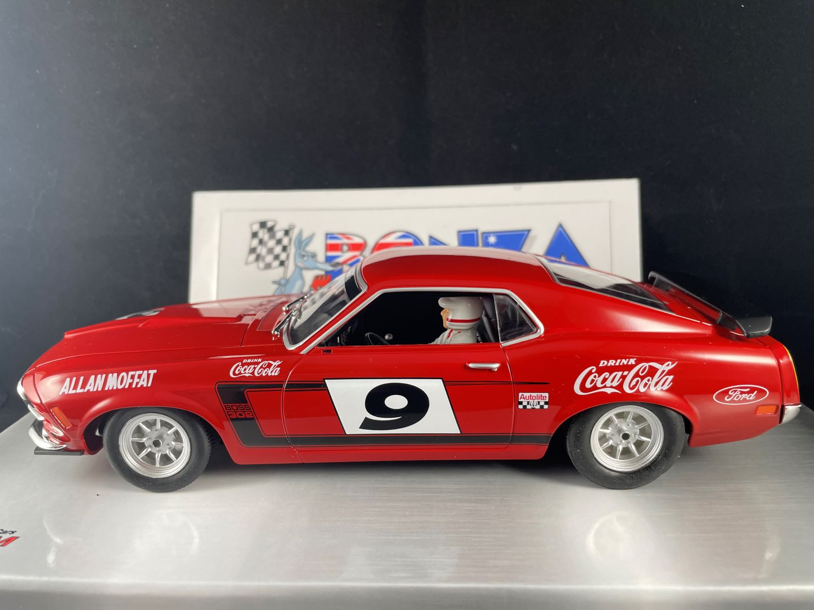 BRM195 BRM FORD MUSTANG BOSS 302 #9 ALAN MOFFAT 1:24 SCALE SLOT CAR