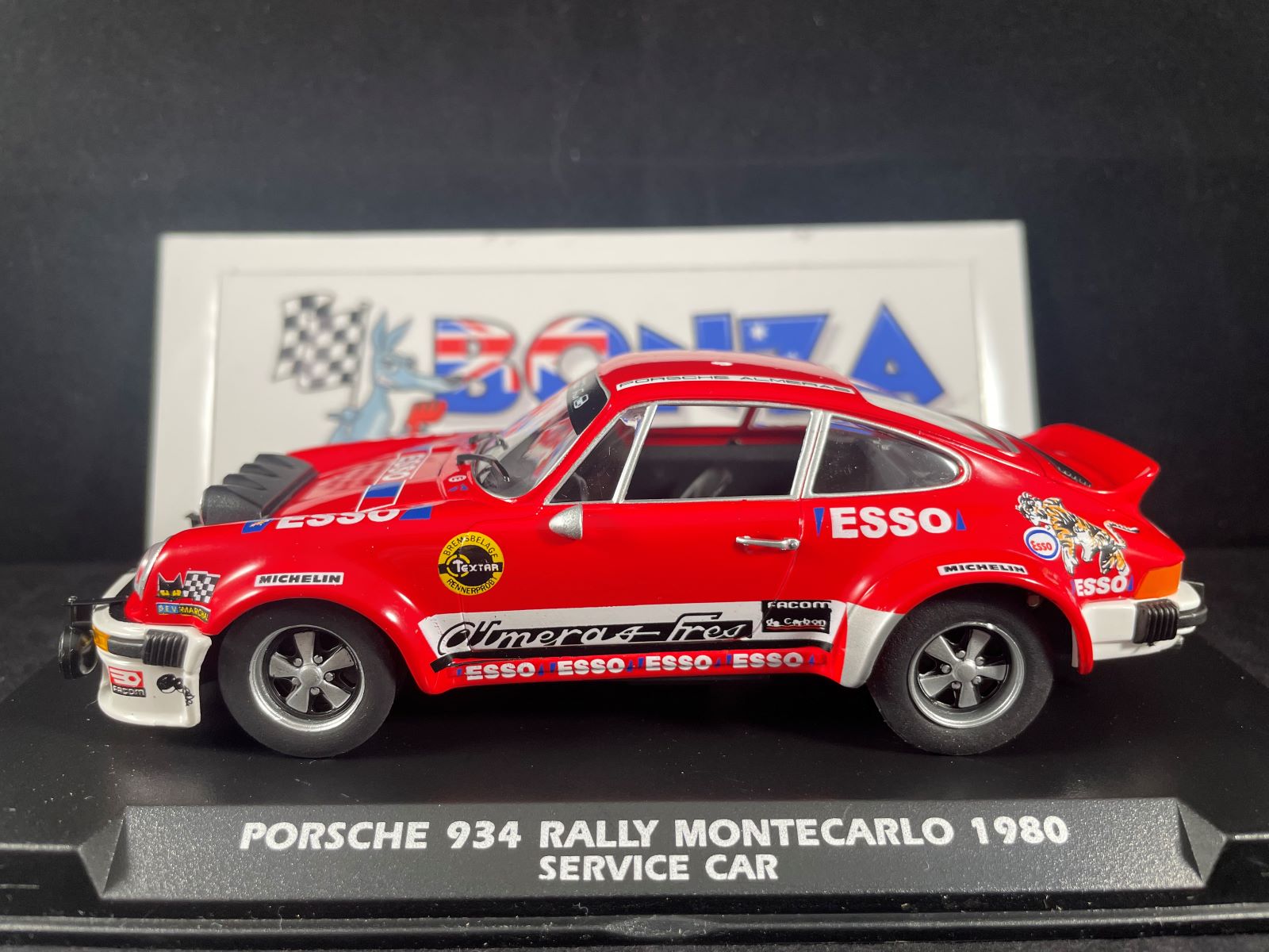 A2111 FLY PORSCHE 934 RALLY MONTECARLO SERVICE CAR ESSO 1:32 SLOT CAR