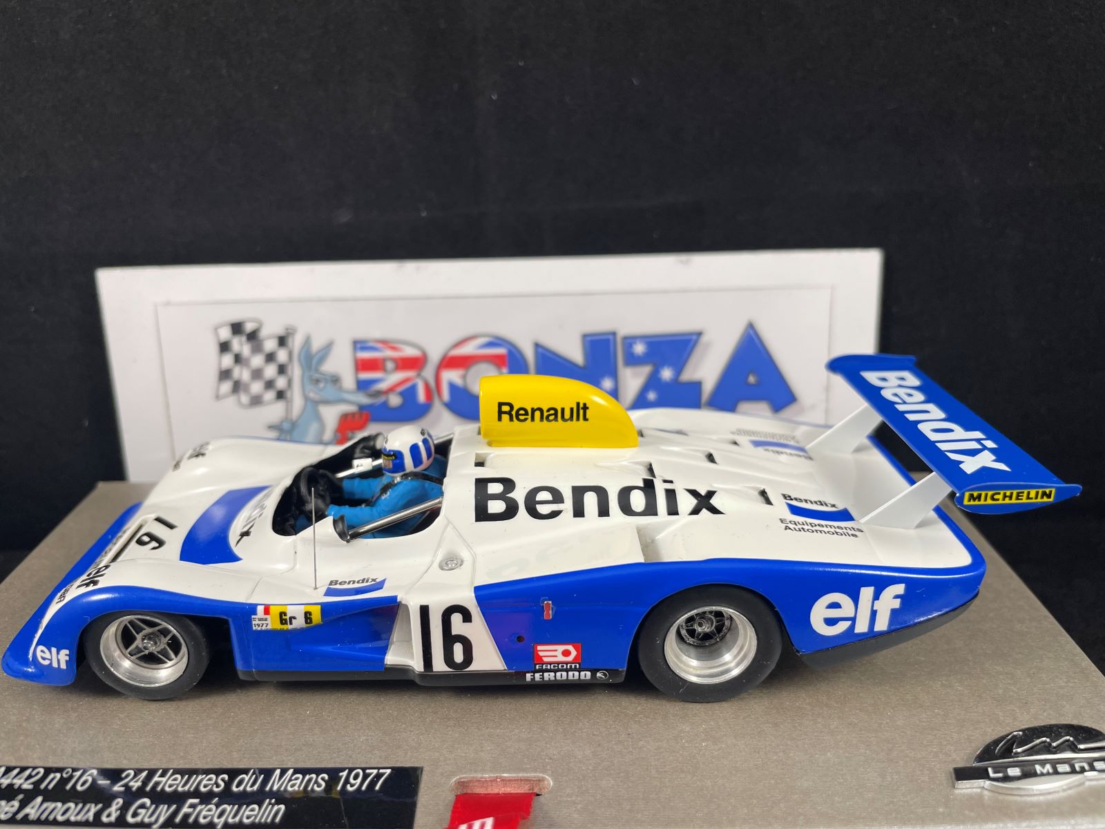 132077/16M LE MANS MINIATURES RENAULT ALPINE A442 BENDIX #16 LE MANS 1977 1:32 SCALE SLOT CAR