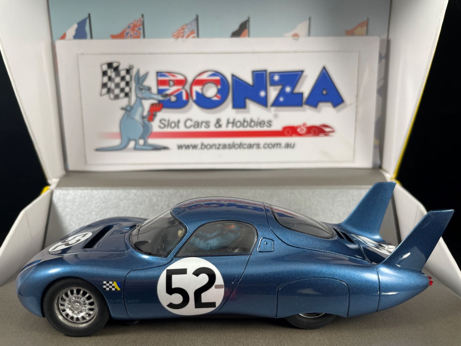 132089/52M LE MANS MINIATURES CD PEUGEOT #52 LE MANS 1966 1:32 SCALE SLOT CAR