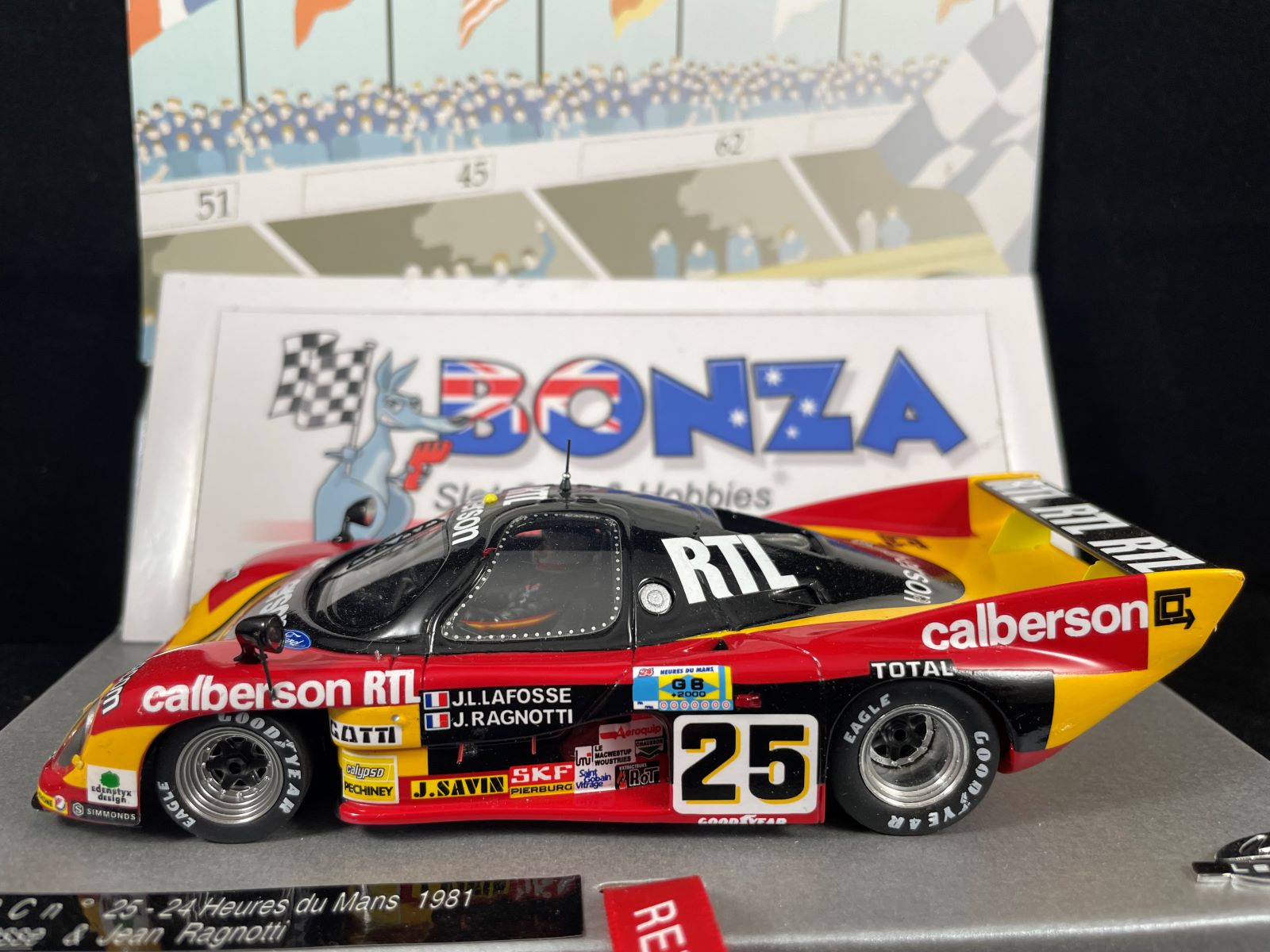 132103/25M LE MANS MINIATURES RONDEAU M379 #25 LE MANS 1981 1:32 SCALE SLOT CAR
